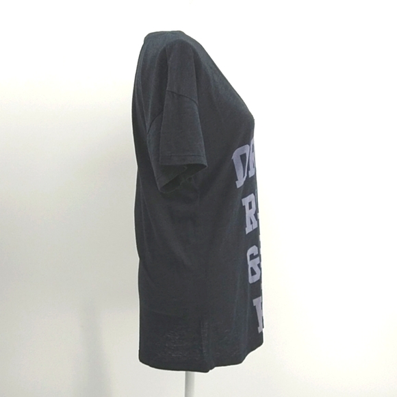 Urban Outfitters Truly Madly Deeply T-Shirt - Picture 7 of 9